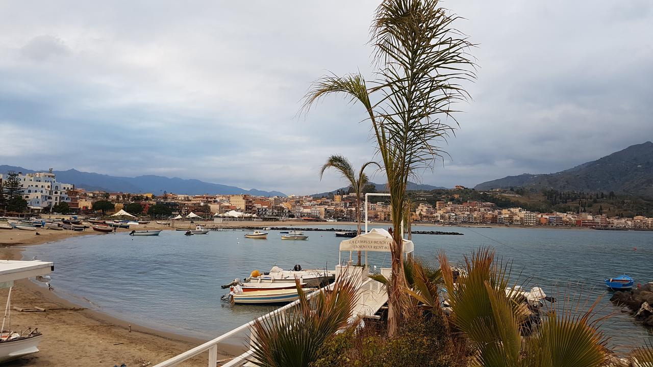 Ines Bed And Breakfast Giardini-Naxos Kültér fotó