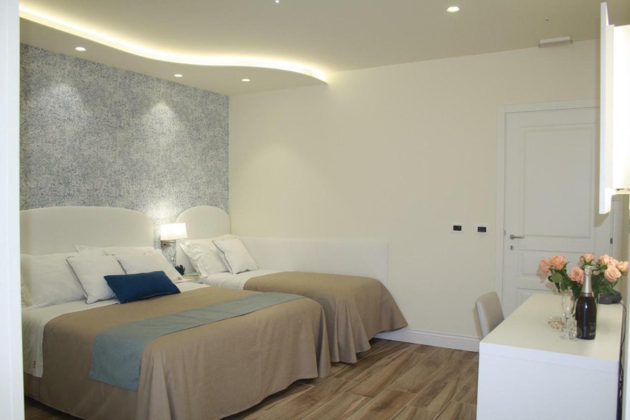 Ines Bed And Breakfast Giardini-Naxos Kültér fotó