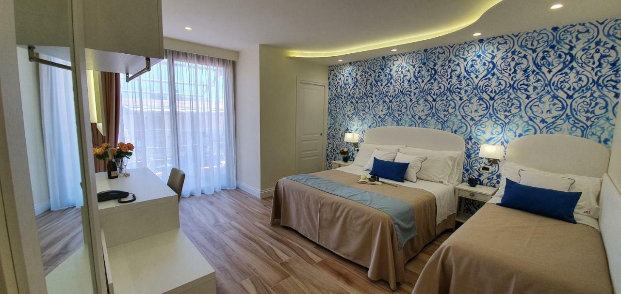 Ines Bed And Breakfast Giardini-Naxos Kültér fotó